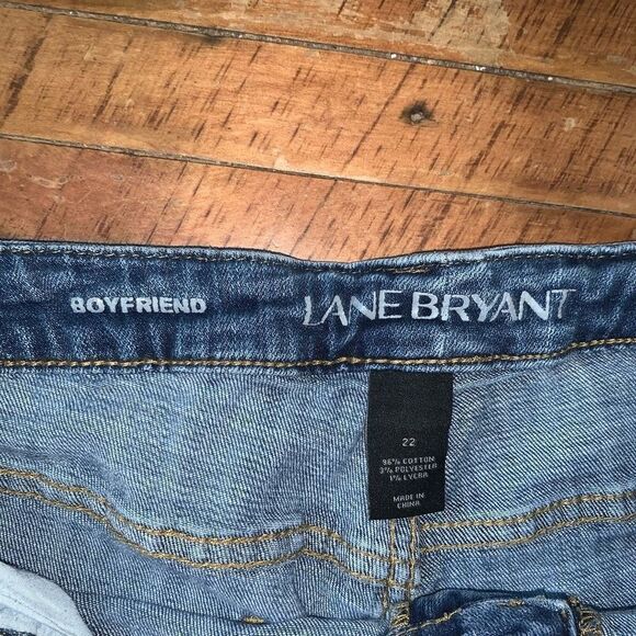 Lane Bryant boyfriend fit 22 distressed gold patch normcore jeans - Picture 3 of 4